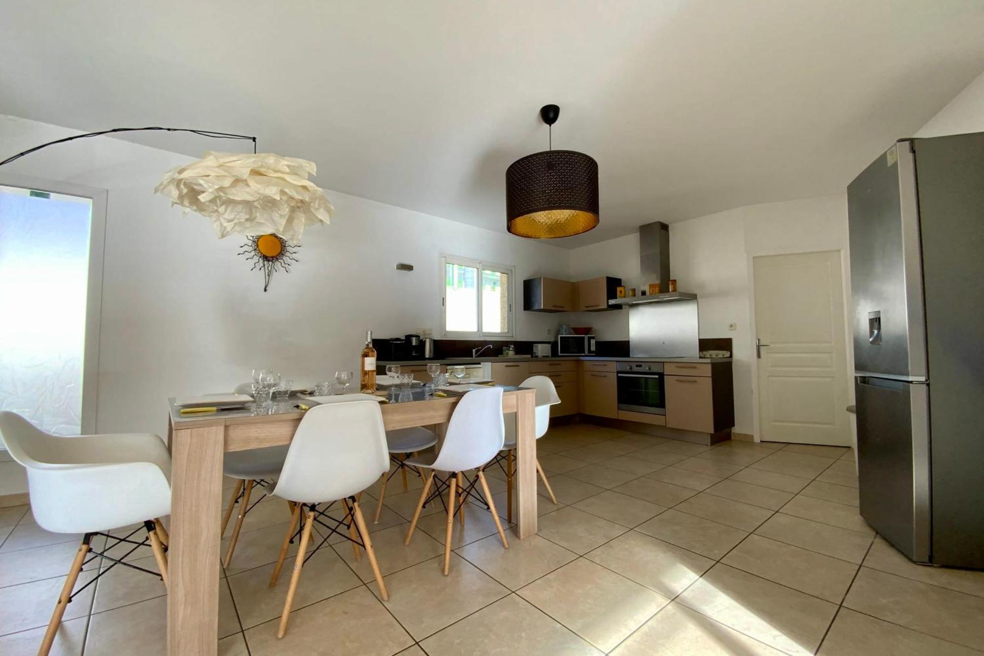 Le Clos St Roch- Family In Montpellier! *